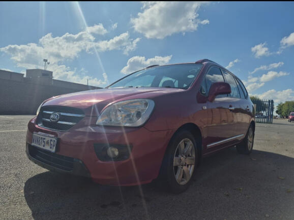 2008 KIA CLARENS MANUAL PETROL 7 SEATER 2008 KIA CLARENS MANUAL PETROL 7 SEATER